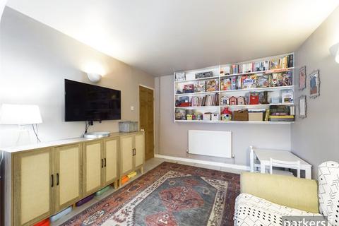 4 bedroom semi-detached house for sale, Haddon Drive, Reading RG5
