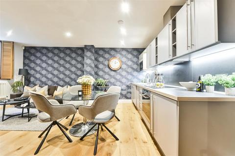2 bedroom apartment to rent, Bolt Court, London EC4A