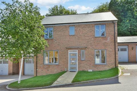 4 bedroom link detached house for sale, Amherst Hill, Brompton, Gillingham, Kent