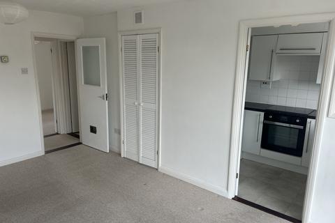 2 bedroom flat for sale, Winton Road, Petersfield, GU32
