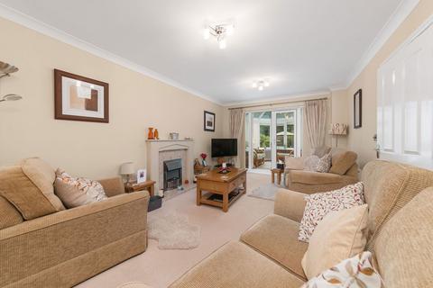 4 bedroom detached house for sale, Dunmore Road, Market Harborough LE16