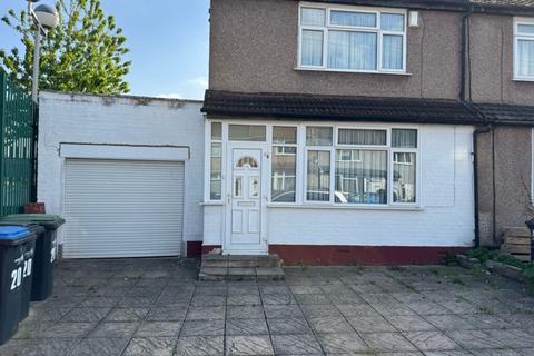 2 bedroom house for sale, 2 Bedroom House – Woodlands Road, Edmonton N9