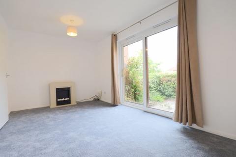 3 bedroom terraced house to rent, Farm Hill, Exeter