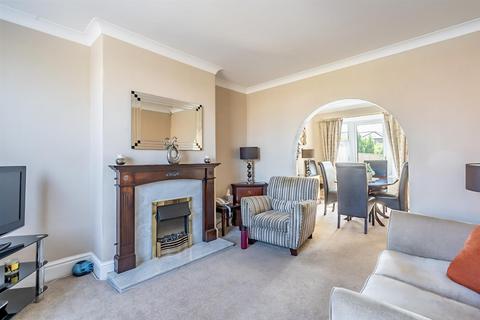 2 bedroom semi-detached house for sale, Ambleside Avenue, York, YO10 3RX