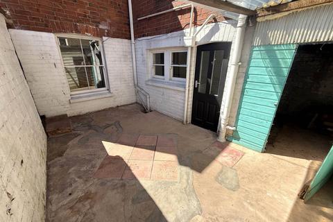 2 bedroom end of terrace house for sale, King Street, Exmouth