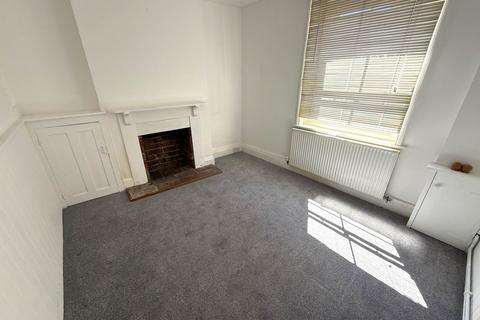 2 bedroom end of terrace house for sale, King Street, Exmouth