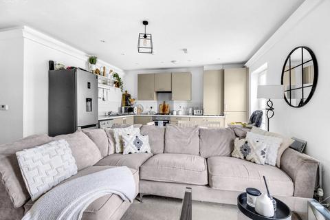 2 bedroom apartment for sale, Ferard Corner, Bracknell RG42