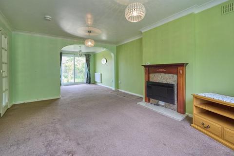 3 bedroom detached bungalow for sale, Mays Farm Drive, Stoney Stanton