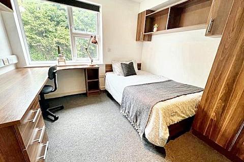 7 bedroom flat to rent, 2-4 Plymbridge Lane, Plymouth PL6
