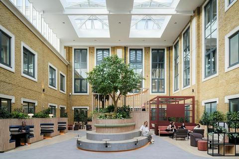 Office to rent, 1 Arlington Sq Bracknell RG12 1WA