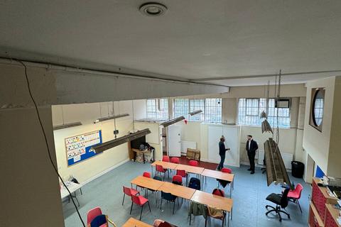 Industrial unit to rent, 3 Boscobel St London NW8 8PS