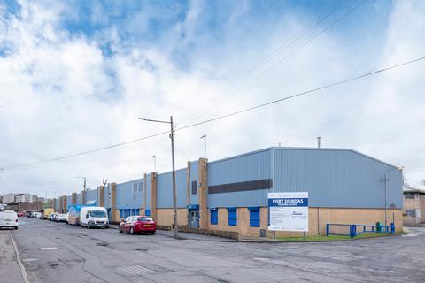 Warehouse to rent, N Canal Bank St Glasgow G4 9XP