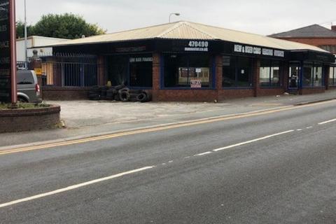 Retail property (high street) to rent, 208 Wigan Rd Wigan WN2 3BU