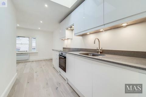 1 bedroom flat to rent, Floral Street, London WC2E