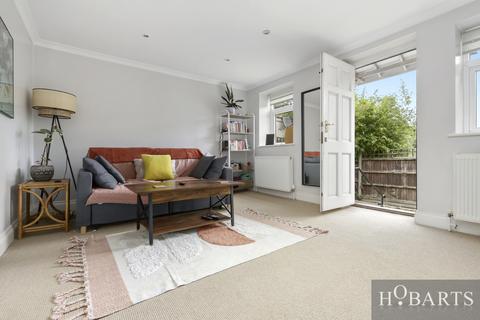 1 bedroom flat for sale, Crouch End, London N8