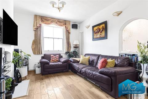 2 bedroom terraced house for sale, Pymmes Road, London, N13