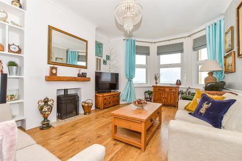 2 bedroom flat for sale, Marine Parade, Littlestone, New Romney, Kent