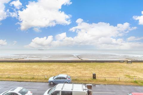 2 bedroom flat for sale, Marine Parade, Littlestone, New Romney, Kent