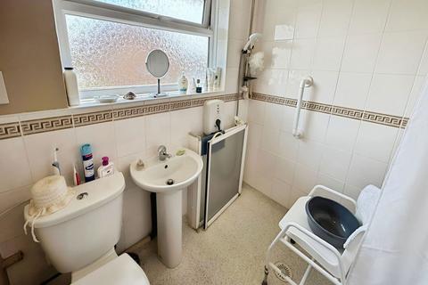 3 bedroom semi-detached house for sale, Cheraton Close, Nythe, Swindon, SN3 3NR
