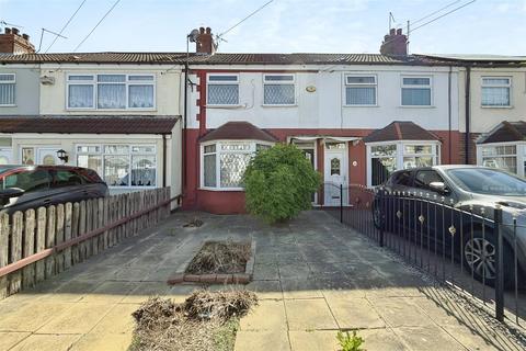 3 bedroom terraced house for sale, St. Nicholas Avenue, Hull
