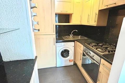 1 bedroom flat to rent, Wheatfield Terrace, Gorgie, Edinburgh, EH11