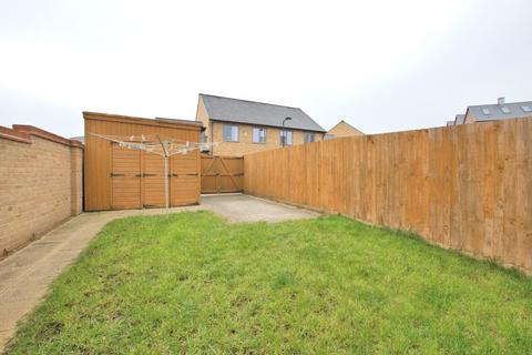 3 bedroom end of terrace house to rent, Consort Avenue, Cambridge CB2