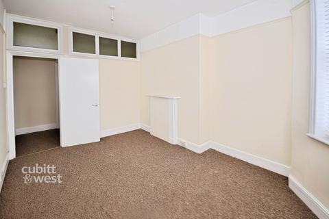 1 bedroom apartment to rent, Holland Road Hove BN3