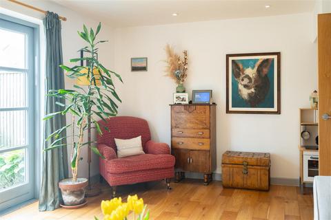 3 bedroom terraced house for sale, Bluebird Walk, Burgess Hill