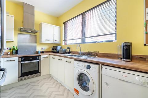 3 bedroom semi-detached house for sale, Seebohm Mews, York