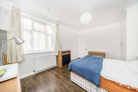 2 bedroom flat for sale, Oakleigh Road North, London N20