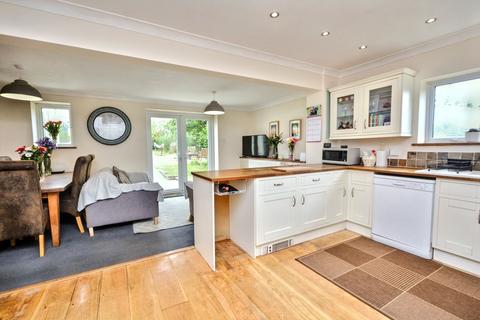 2 bedroom detached bungalow for sale, Coombe Bissett