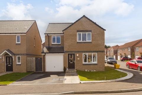 4 bedroom detached house for sale, 18 William Angus Avenue, Gorebridge, Midlothian, EH23 4RW