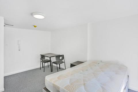 House share to rent, Guilford Street, London WC1N