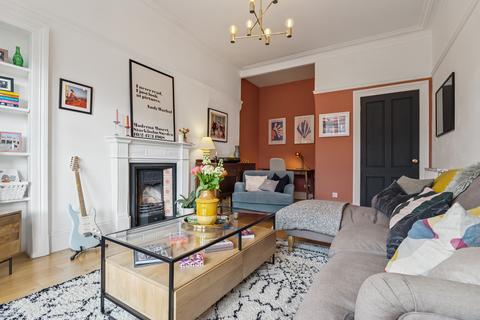 1 bedroom flat for sale, 2/2, 38 Airlie Street, Hyndland, G12 9TP