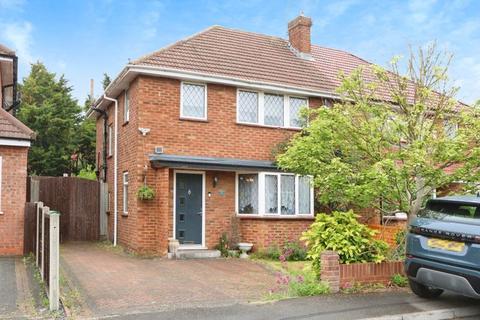 3 bedroom semi-detached house for sale, Cherry Avenue, Langley
