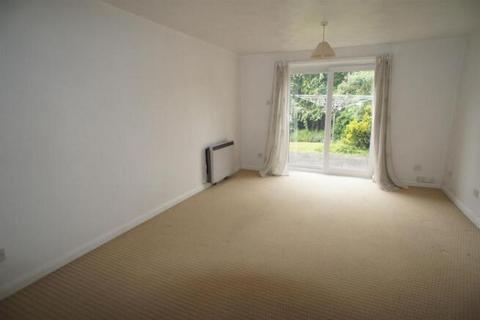 2 bedroom semi-detached house to rent, Saffron Drive, Oakwood, DE21