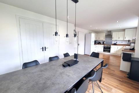 5 bedroom detached house for sale, Nigel Way, Trimley St Martin, IP11