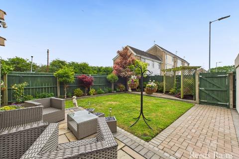 2 bedroom end of terrace house for sale, Sandford Close, Hull HU7