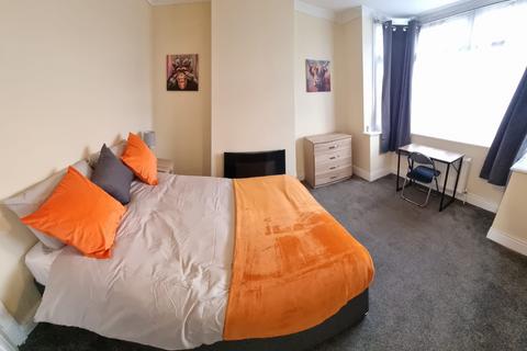 1 bedroom in a house share to rent, Wells Road, Bristol BS14