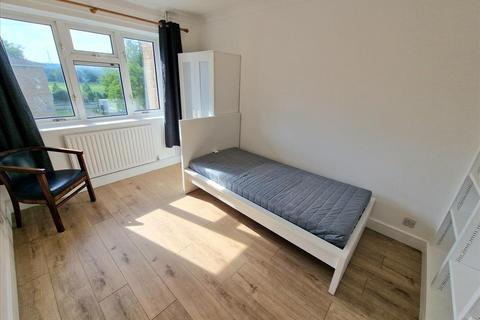 House share to rent, Hackington Crescent, Beckenham, Kent, BR3