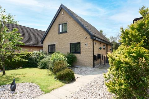 4 bedroom detached house for sale, Falkirk Road, Larbert, FK5
