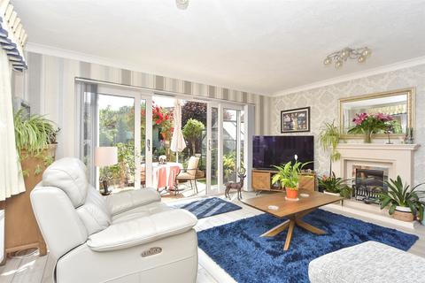 Pavilion Drive, Kemsley, Sittingbourne, Kent