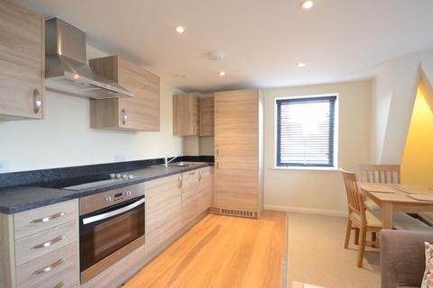 2 bedroom flat to rent, Sovereign Court, 318a Kings Road, Reading, RG1