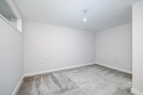 1 bedroom apartment to rent, Budshead Road, Plymouth PL6
