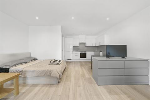 Studio for sale, The Campsbourne, London N8