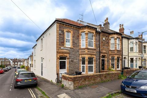 2 bedroom apartment to rent, Camden Road, Bristol BS3