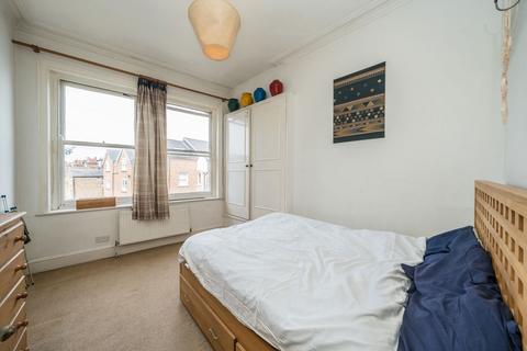 2 bedroom flat for sale, St. Margarets Road, Twickenham TW1