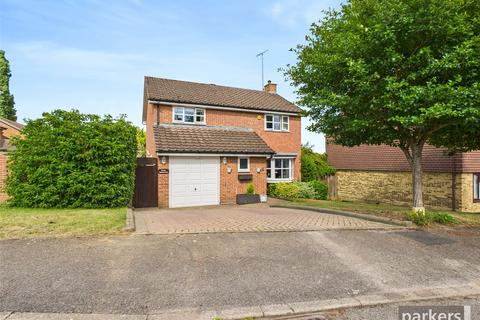 4 bedroom detached house for sale, Highworth Way, Reading RG31