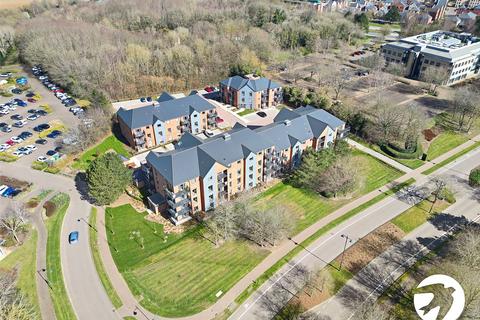 2 bedroom flat to rent, Batesford Close, Kings Hill, West Malling, Kent, ME19