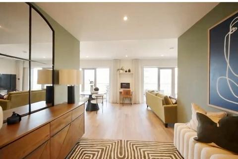 2 bedroom apartment for sale, Longwater Avenue, Reading RG2